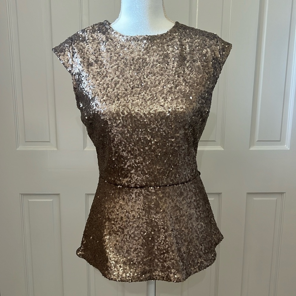 Adorable sequin‎ top! - Picture 2 of 8